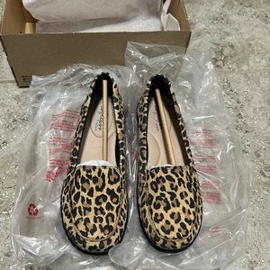 Clarks Ashland Jam Leopard Loafer NEW size 5